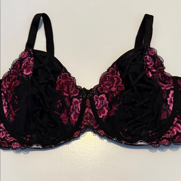 Torrid Black and Pink Lace Bra - Picture 10 of 10
